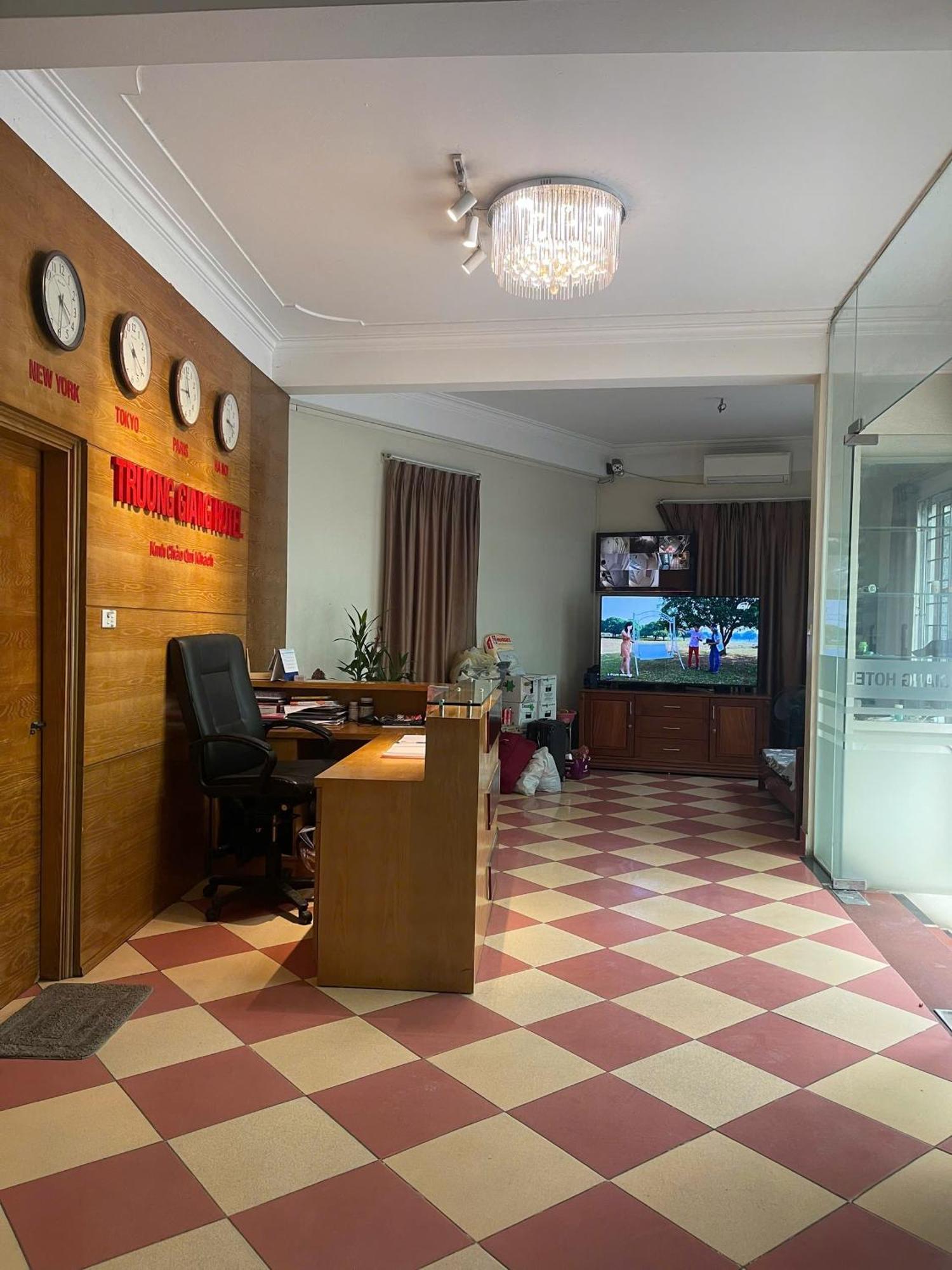 Truong Giang Hn - By Bay Luxury *